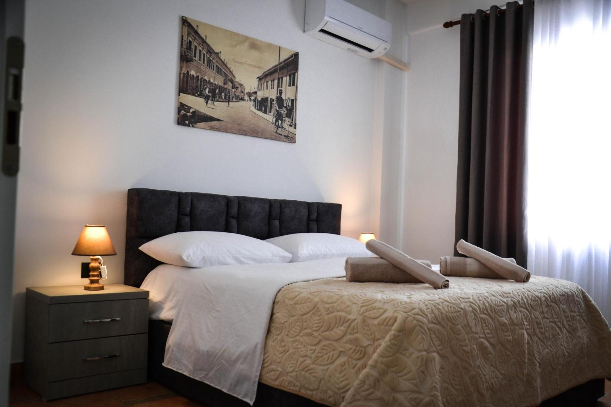 Horizont Apart-Hotel Shkoder Exterior photo