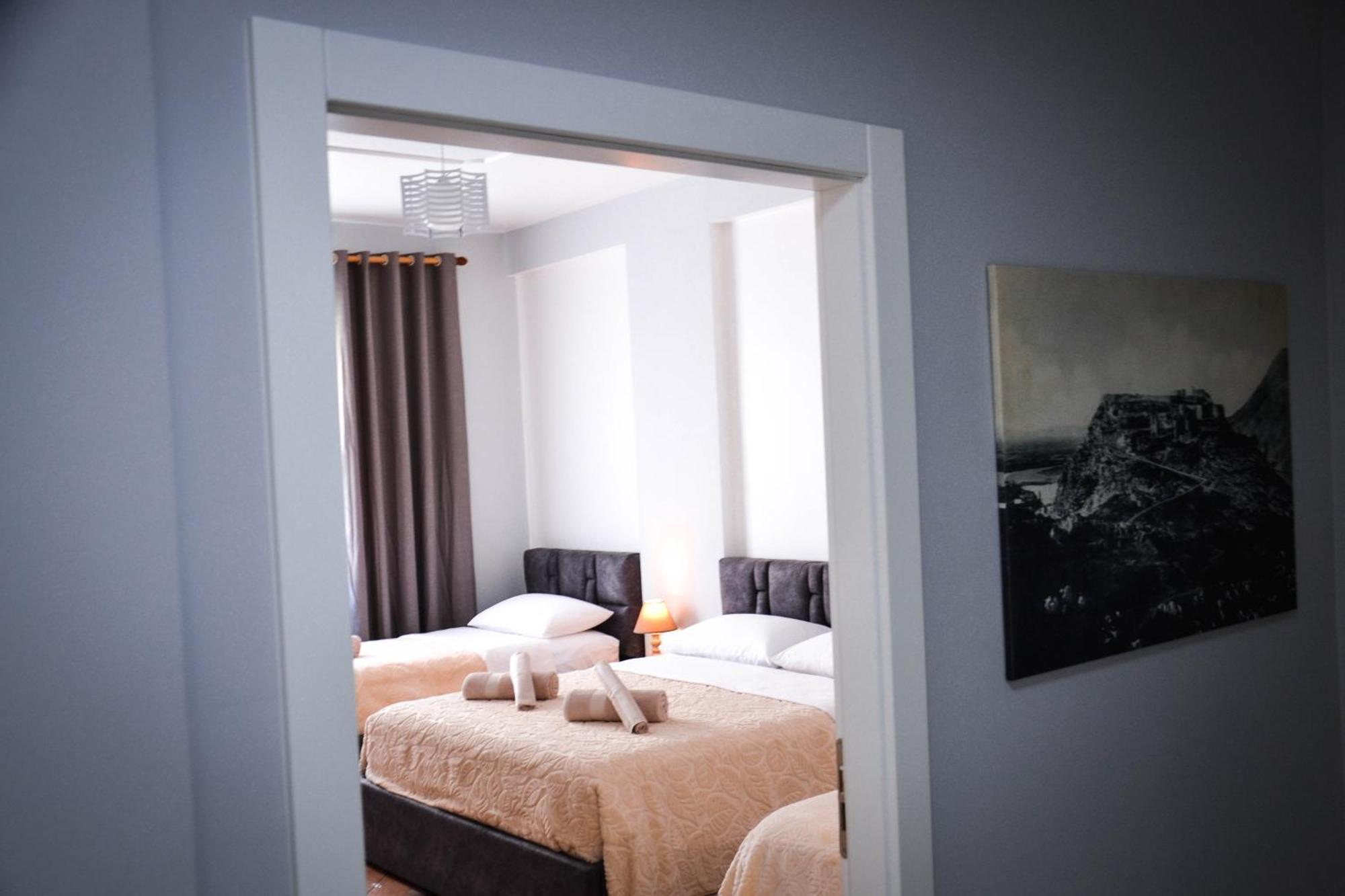 Horizont Apart-Hotel Shkoder Exterior photo