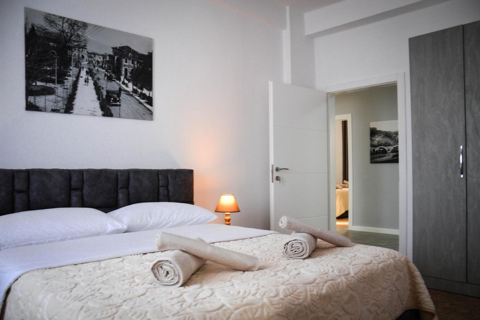 Horizont Apart-Hotel Shkoder Exterior photo